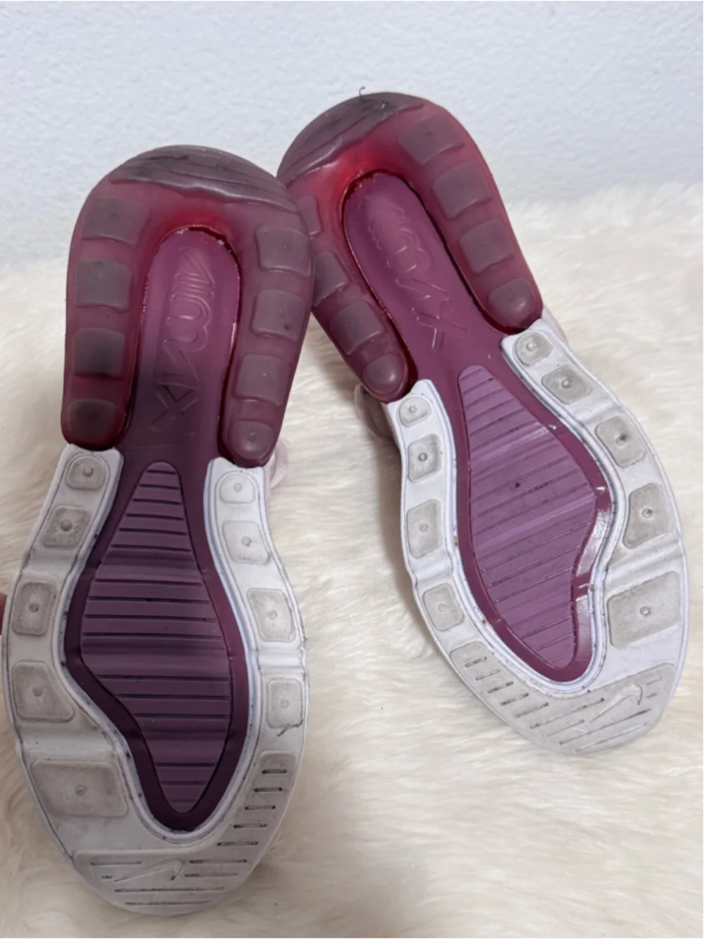 Women's Nike Air Max 270 Sneakers Pink and Burgundy 8.5